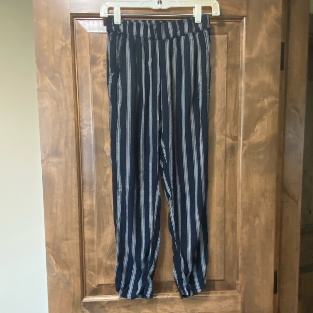 American Eagle Pants
